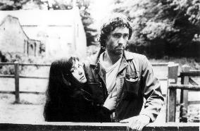 COMIC STRIP PRESENTS...SUSIE