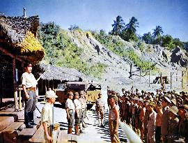 THE BRIDGE ON THE RIVER KWAI (BR/US 1957)  SESSUE HAYAKAWA,