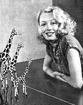 PATRICIA DAINTON actress  c1950