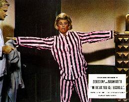 WITH SIX YOU GET EGGROLL