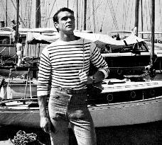 Film star SEAN CONNERY modelled clothing in magazine adverti