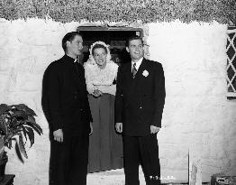 MAUREEN O'HARA and her brothers JAMES LILBURN, CHARLES FITZS