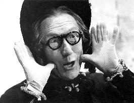 ARTHUR ASKEY as Widow Twanky in Aladdin and his Wonderful La