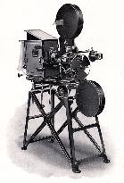 KALEE PROJECTOR for 35mm cinema film Late 1910's KALEE PROJE