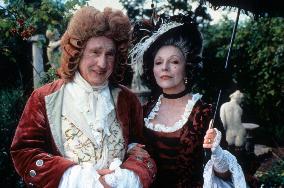 THE CLANDESTINE MARRIAGE