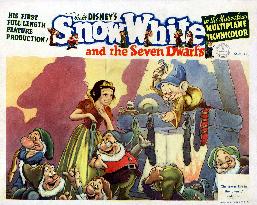 SNOW WHITE AND THE SEVEN DWARFS