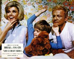 WITH SIX YOU GET EGGROLL