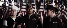 John 'Doc' Bradley (RYAN PHILLIPPE), Ira Hayes (ADAM BEACH)