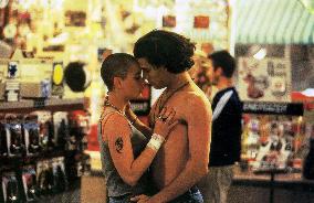 EMPIRE RECORDS