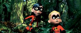 Pictured: Violet and Dash in a scene from THE INCREDIBLES.