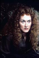 THE FRENCH LIEUTENANT'S WOMAN