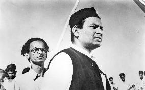 JAGO HUA SAVERA aka DAY SHALL DAWN