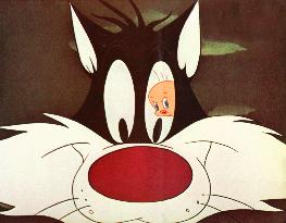SYLVESTER and TWEETY PIE