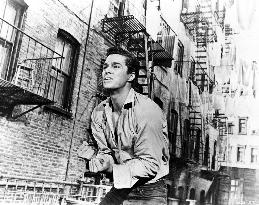 WEST SIDE STORY