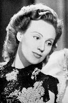 HELEN SHINGLER British actress HELEN SHINGLER  British actre