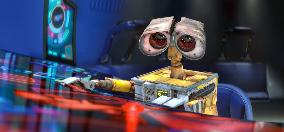 WALL&#x2022; E