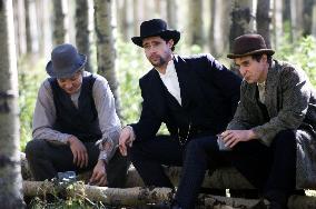 THE ASSASSINATION OF JESSE JAMES BY THE COWARD ROBERT FORD
