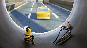 BEE MOVIE