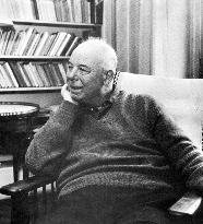 JEAN RENOIR