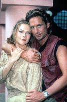 ROMANCING THE STONE