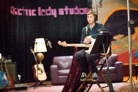 NICK AND NORAH'S INFINITE PLAYLIST