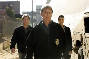 NAVY NCIS : NAVAL CRIMINAL INVESTIGATIVE SERVICE