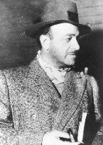 BEN HECHT