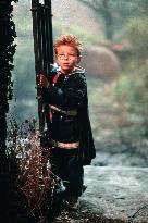 THE LITTLE VAMPIRE (GER/US/NETH2000) JONATHAN LIPNICKI