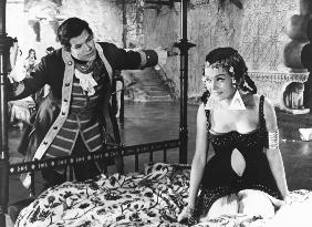 THE SARAGOSSA MANUSCRIPT
