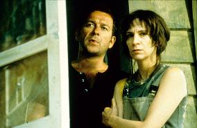 SEVEN DAYS TO LIVE (US/GER,CZECH 2000) SEAN PERTWEE, AMANDA