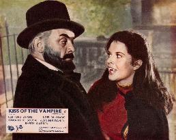 KISS OF THE VAMPIRE