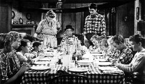 MA AND PA KETTLE AT HOME