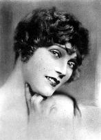 GILDA GRAY