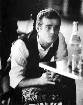 THE LONG DAY'S JOURNEY INTO NIGHT