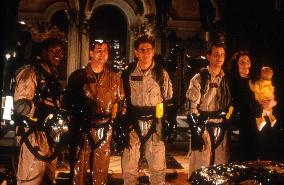 GHOSTBUSTERS 2