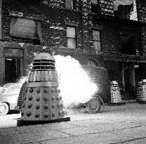 Daleks Invasion Earth 2150AD film (1966)