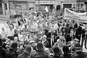 Heavens Above (1963) Film