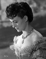 Audrey Fildes in Kind Hearts and Coronets (1949)
