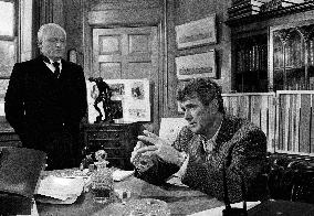 The Mirror Crack'd film (1980)