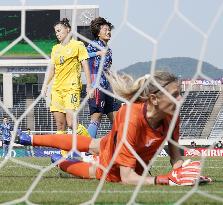 Nadeshiko Japan beat Ukraine in Olympic warm-up