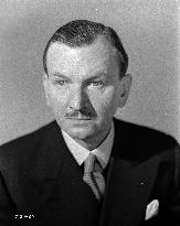 Raymond Huntley in Passport to Pimlico (1949)