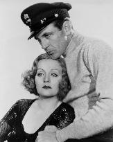 Devil And The Deep film (1932)