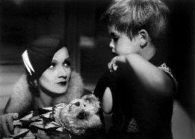 Blonde Venus film (1932)