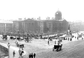 Manchester, the Royal Infirmary c1885