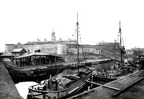 York, Barges on the Ouse 1885