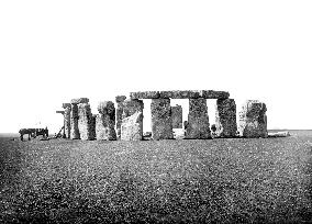 Stonehenge, from east 1887