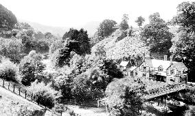 Llangollen, the Chain Bridge Hotel, Berwyn 1888