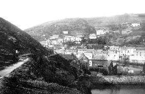 Polperro, from Chapel Rock 1888