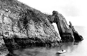 Torquay, Natural Arch 1888