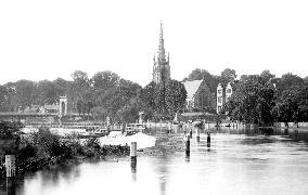 Marlow, from the Lock 1890